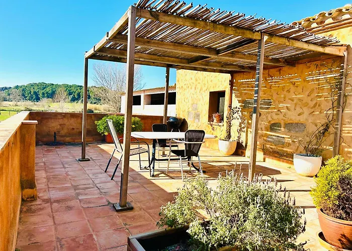 Cal Robusto, Apartament In Masia With Horses